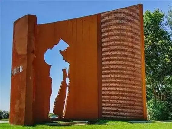 天安乡耐候钢板景观